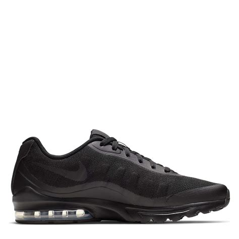 nike invigor zwart|air max invigor black.